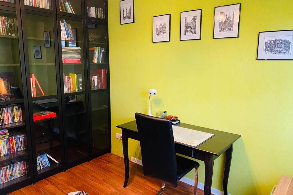Grosses 4 Zimmer Apartment Naehe Messe Ανόβερο Εξωτερικό φωτογραφία